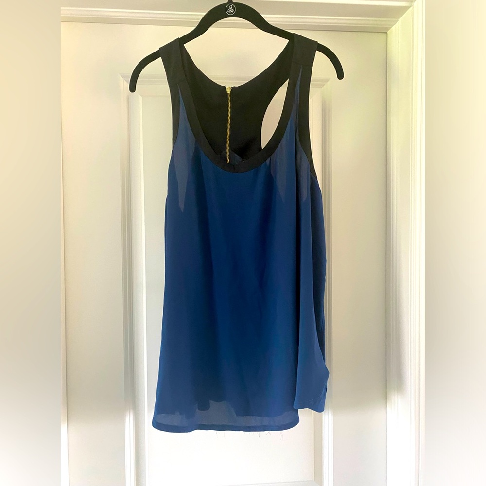 Flowy Express sleeveless top